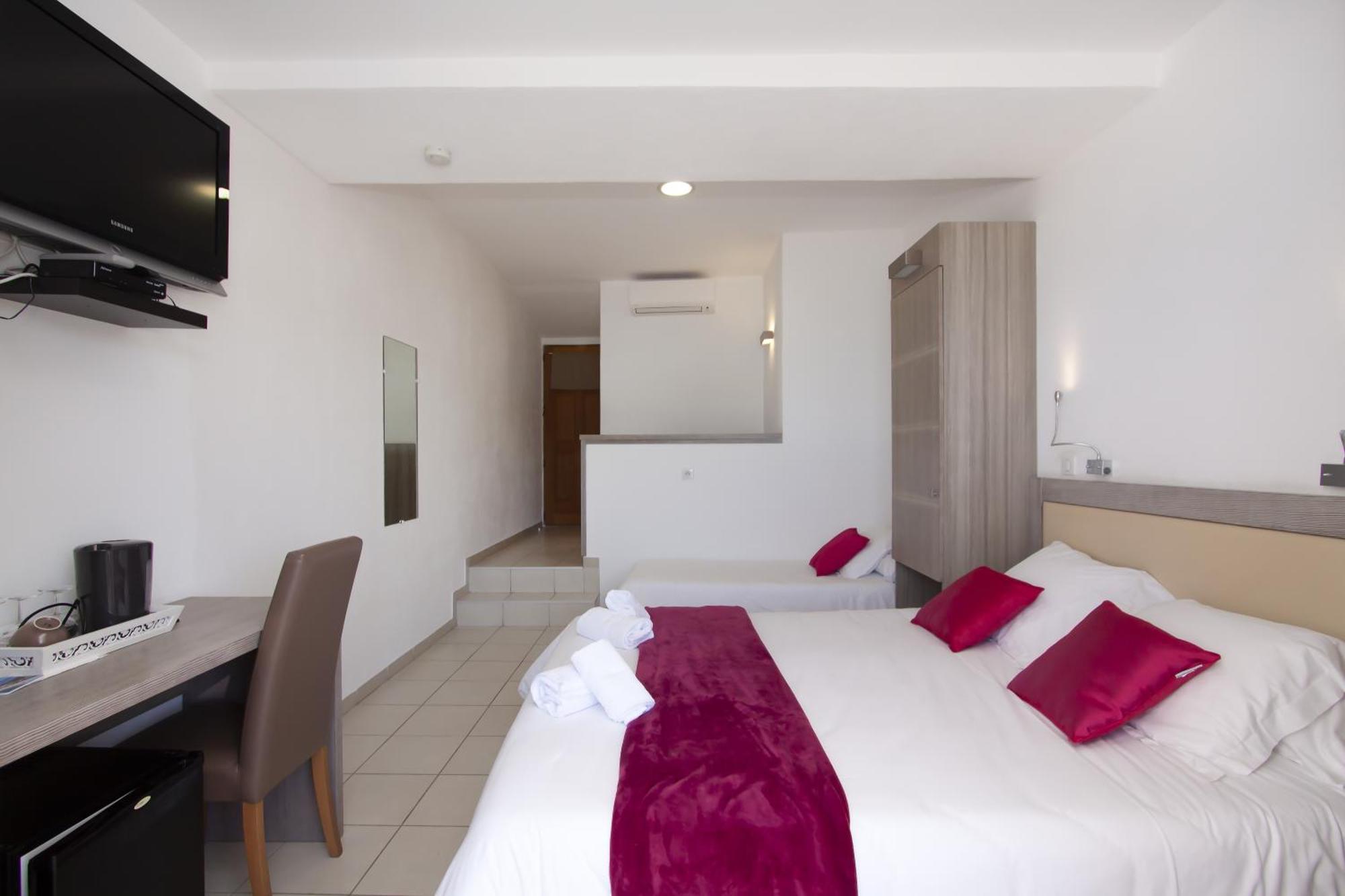 Hotel Et Residence Ta Kladia - Omigna Cargese Ngoại thất bức ảnh