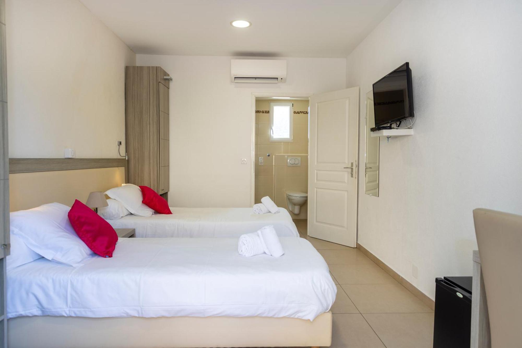 Hotel Et Residence Ta Kladia - Omigna Cargese Ngoại thất bức ảnh